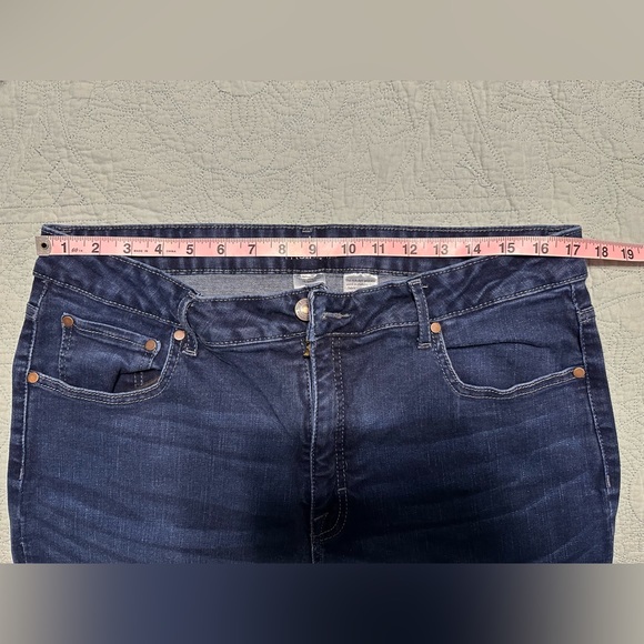 Time and Tru skinny jeans - Picture 5 of 5